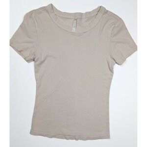 Fabletics Beige Crew Neck‎ Performance Short Sleeve T-Shirt Women's Size Medium